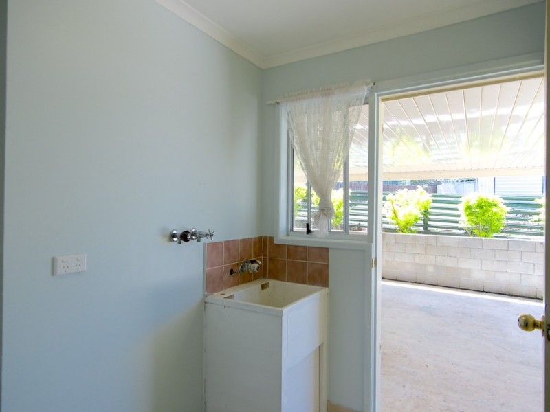 5 Border Crt, Brassall QLD 4305