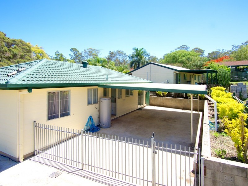 5 Border Crt, Brassall QLD 4305