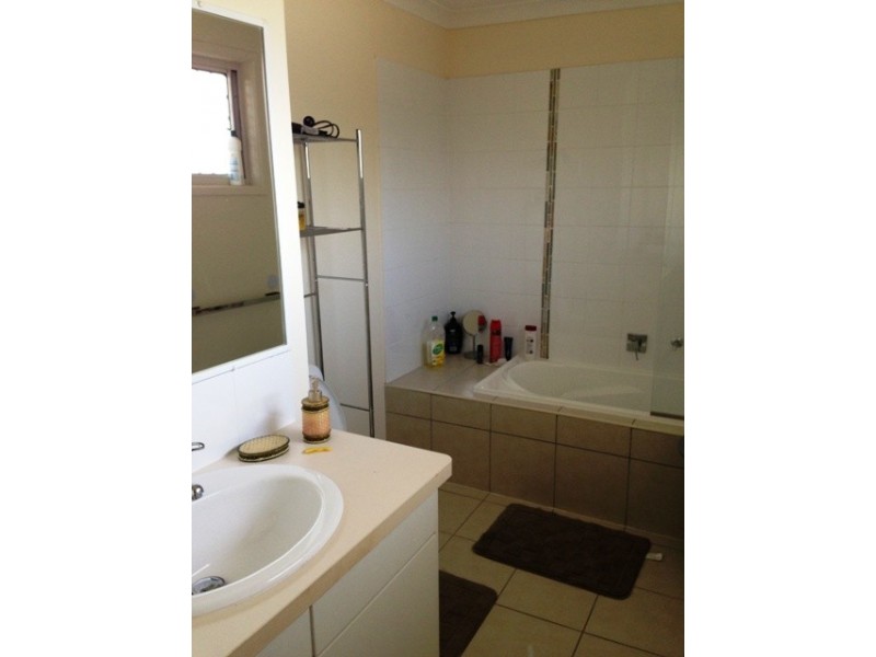 5/224 Redbank Plains Rd, Bellbird Park QLD 4300