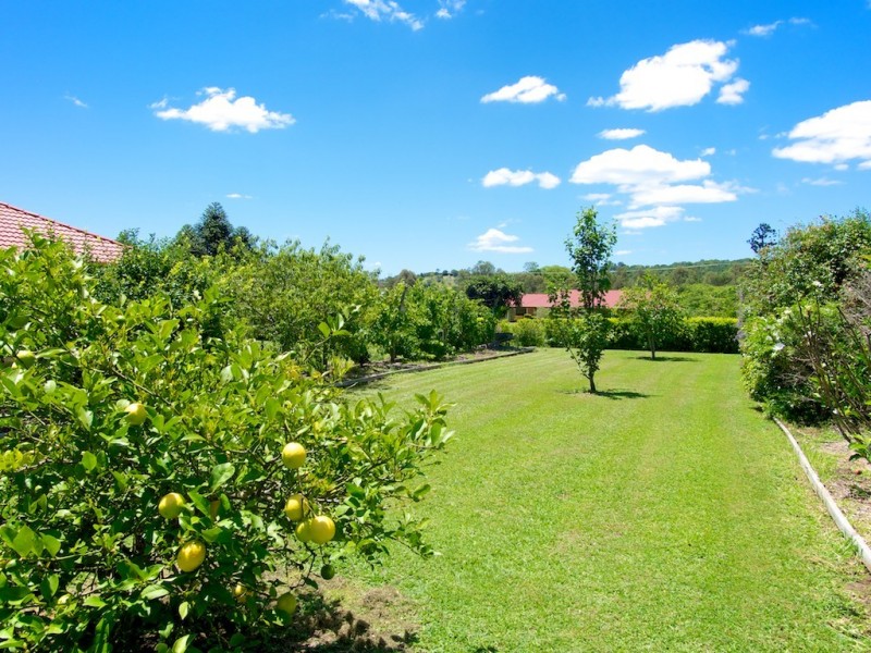 3 Manz Crt, Minden QLD 4311