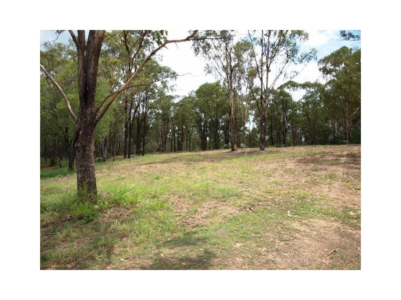 35 Holdsworth Road, North Ipswich QLD 4305