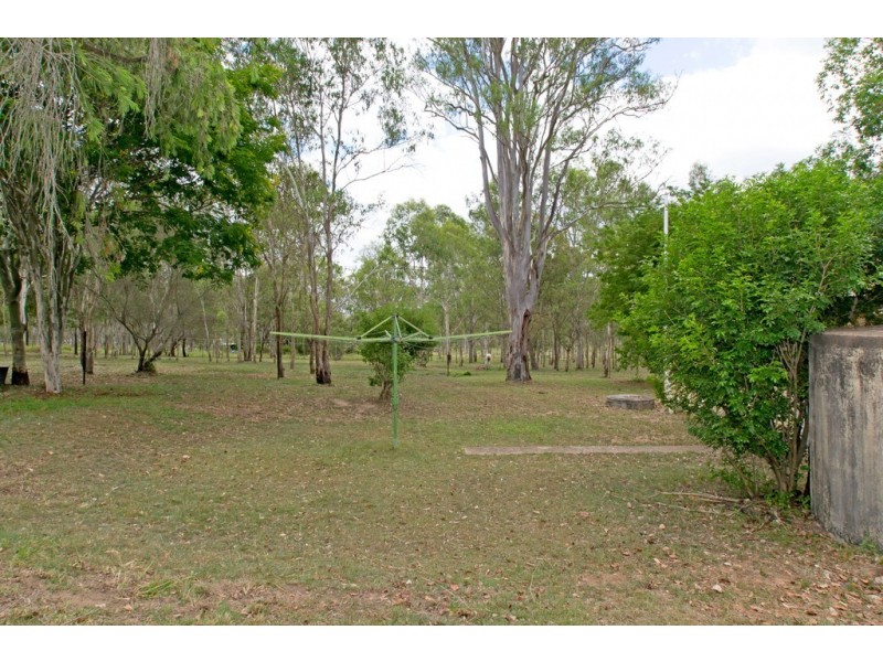 33 Shines Road, Wivenhoe Pocket QLD 4306