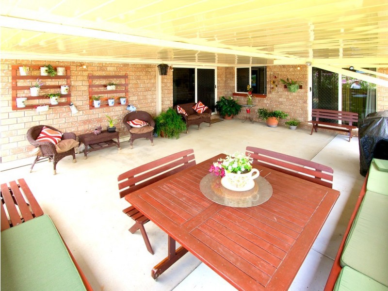 11 Lyndale Pl, Fernvale QLD 4306