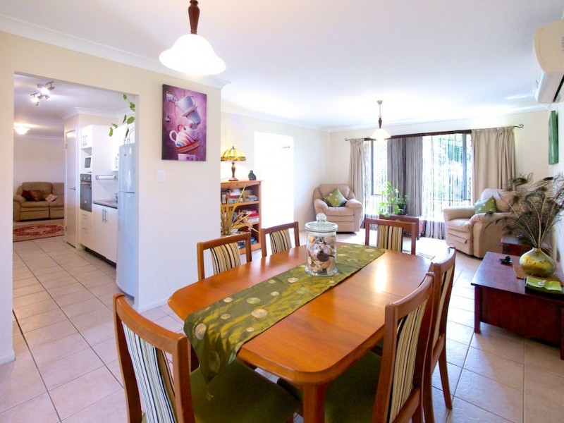 11 Lyndale Pl, Fernvale QLD 4306