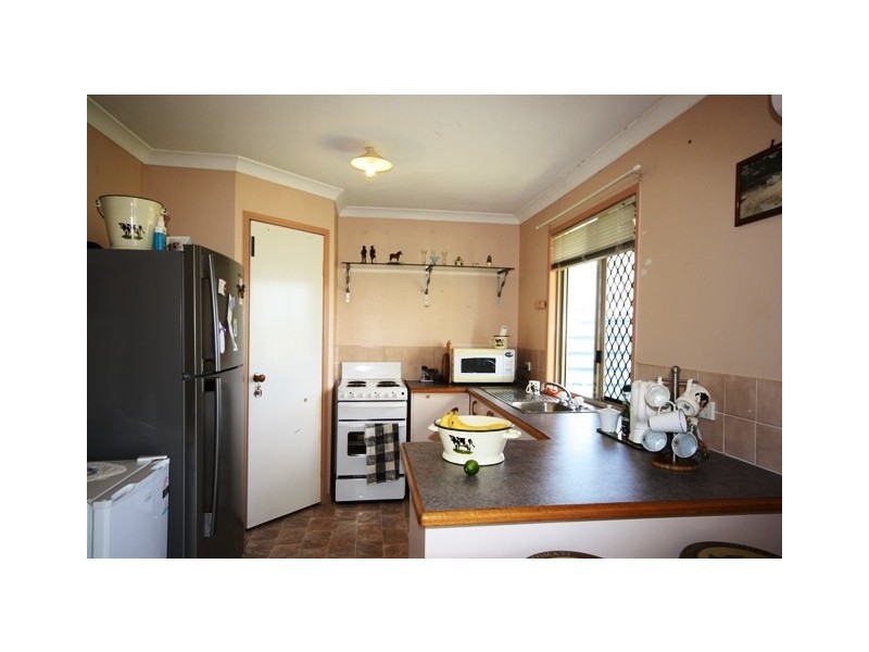 26 Topaz Cr, Lockyer Waters QLD 4311