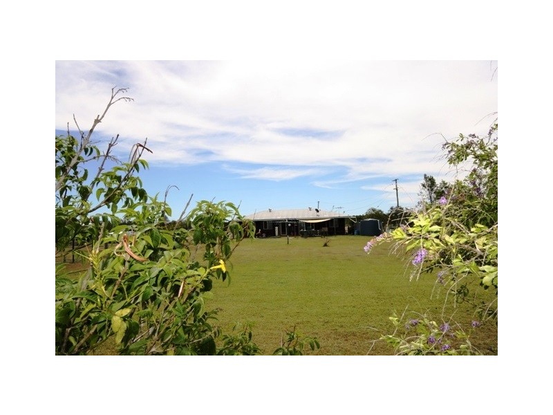 26 Topaz Cr, Lockyer Waters QLD 4311