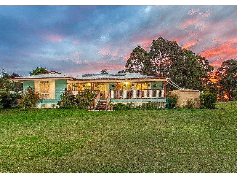 60 Janice Crt, Blackbutt QLD 4306