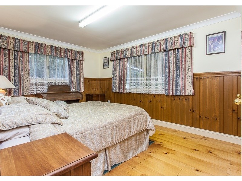 60 Janice Crt, Blackbutt QLD 4306