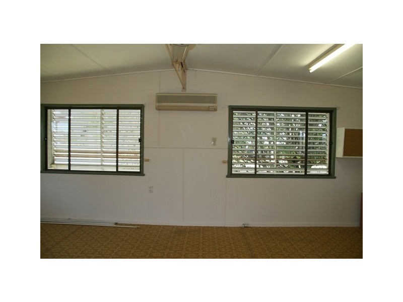 34 Stafford Street, Booval QLD 4304