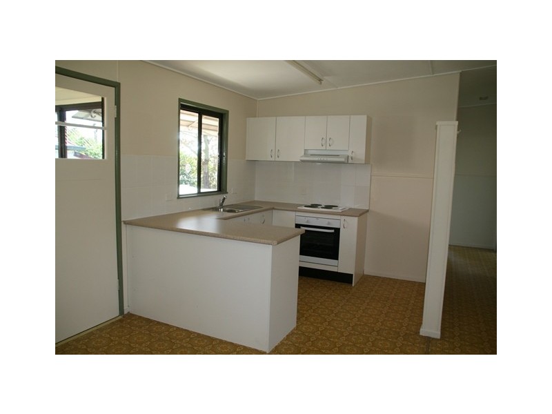34 Stafford Street, Booval QLD 4304