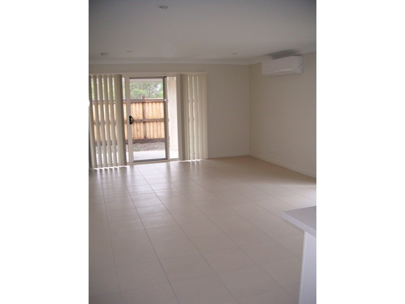 7A Cardena Street, Augustine Heights QLD 4300