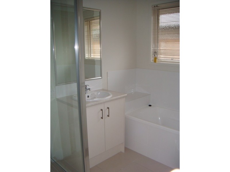 7A Cardena Street, Augustine Heights QLD 4300