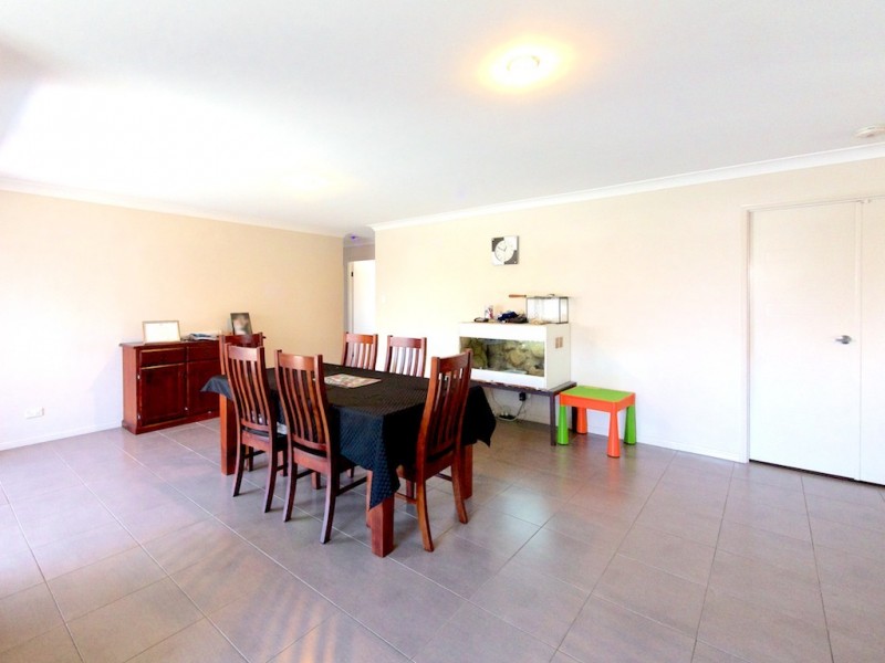 4 Bray Street, Lowood QLD 4311