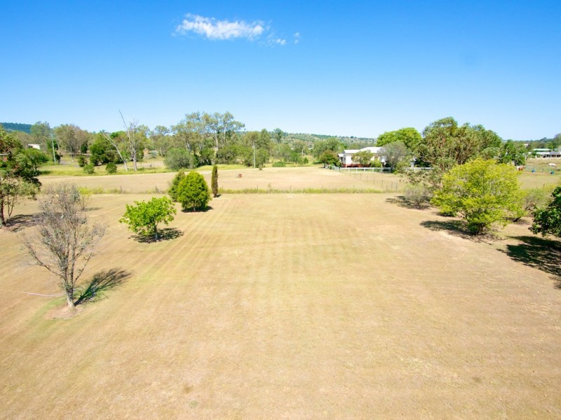 76 Zabels Rd North, Minden QLD 4311
