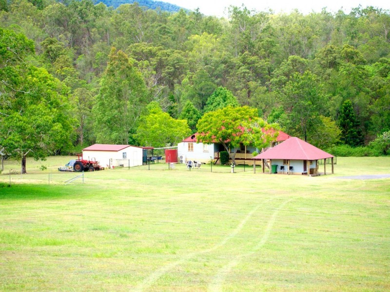 108 Lake Manchester Rd, Kholo QLD 4306