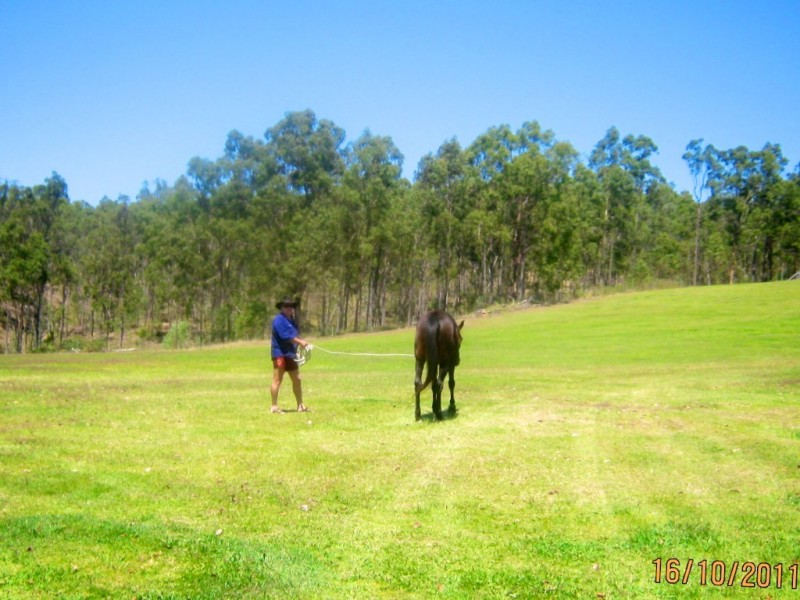 108 Lake Manchester Rd, Kholo QLD 4306