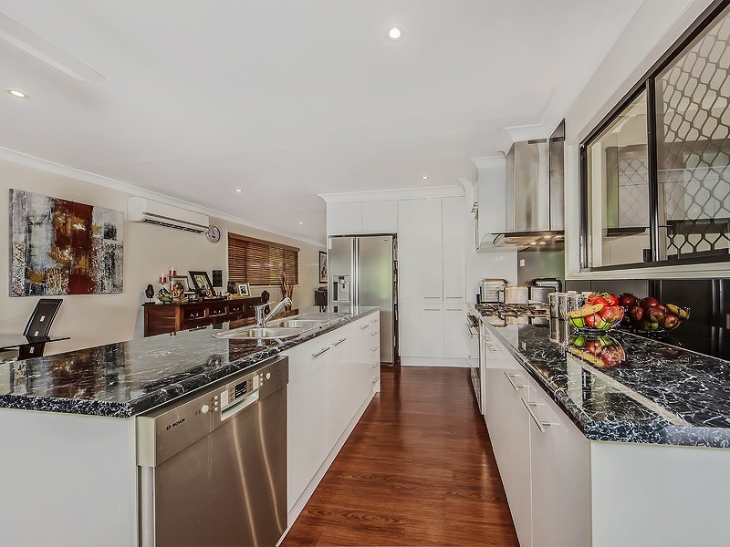 32 Lennon Lane, North Ipswich QLD 4305