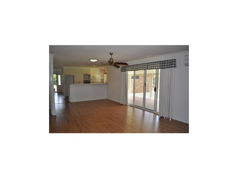 3 Backhouse Crt, Brassall QLD 4305