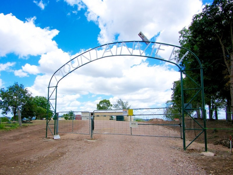 164 Fairneyview Fernvale Rd, Fernvale QLD 4306