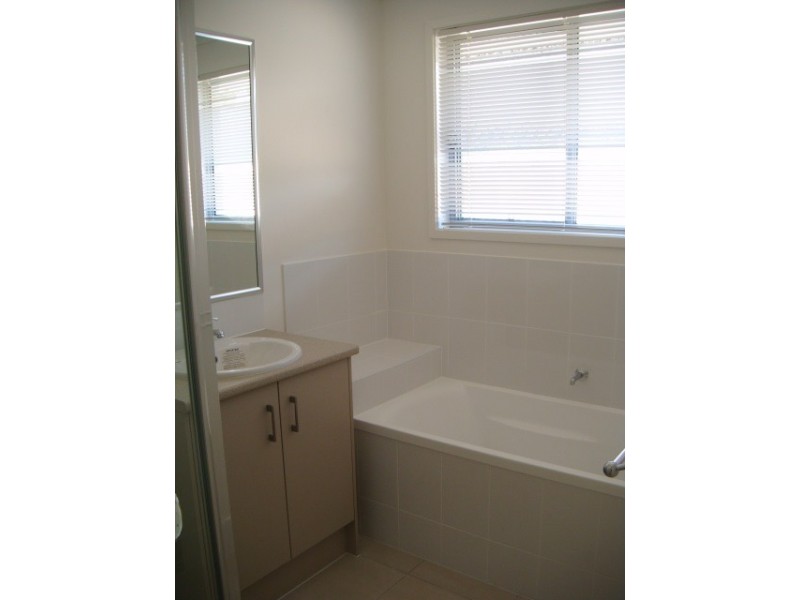13 Cardena Street, Augustine Heights QLD 4300