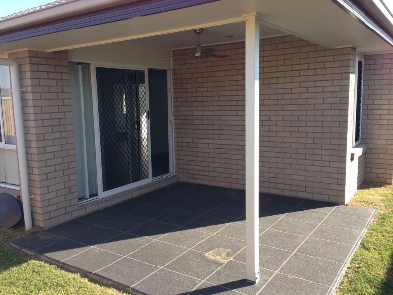 18 Pendragon Street, Raceview QLD 4305