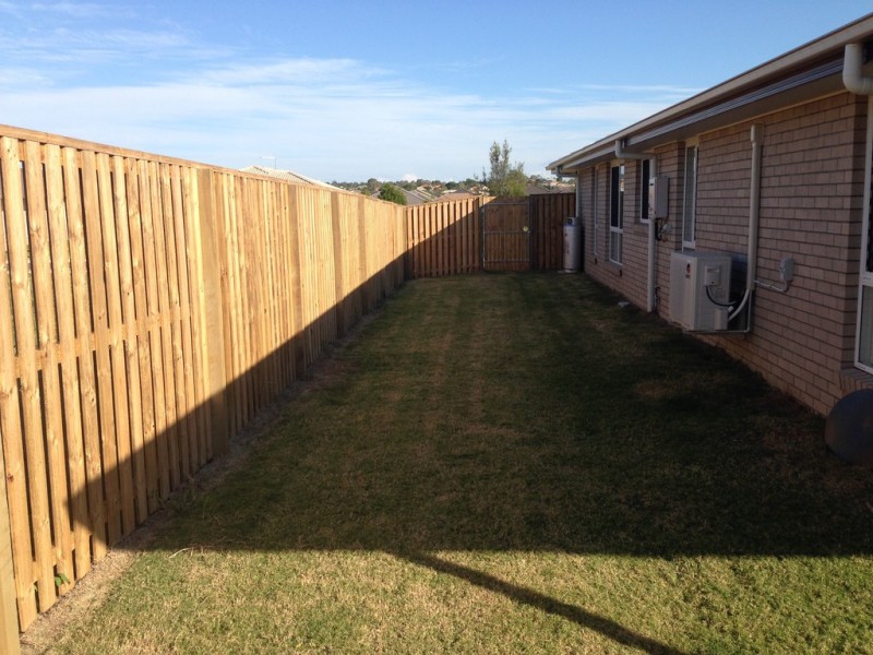 18 Pendragon Street, Raceview QLD 4305