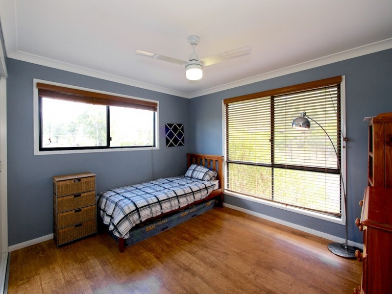 2 Condamine Dr, Fernvale QLD 4306