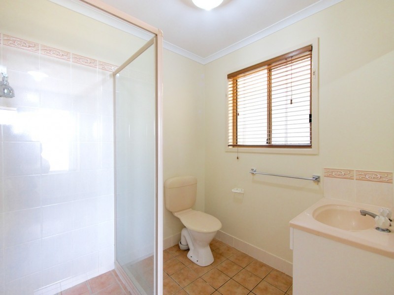 10 Des Arts Pl, Wulkuraka QLD 4305