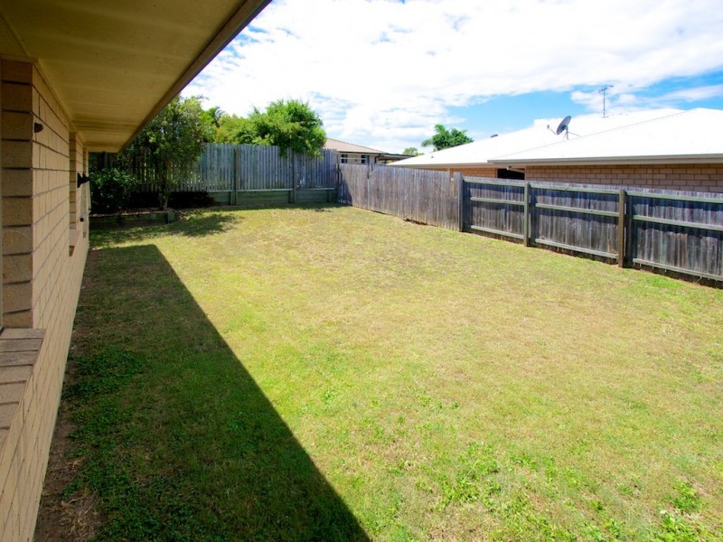 10 Des Arts Pl, Wulkuraka QLD 4305