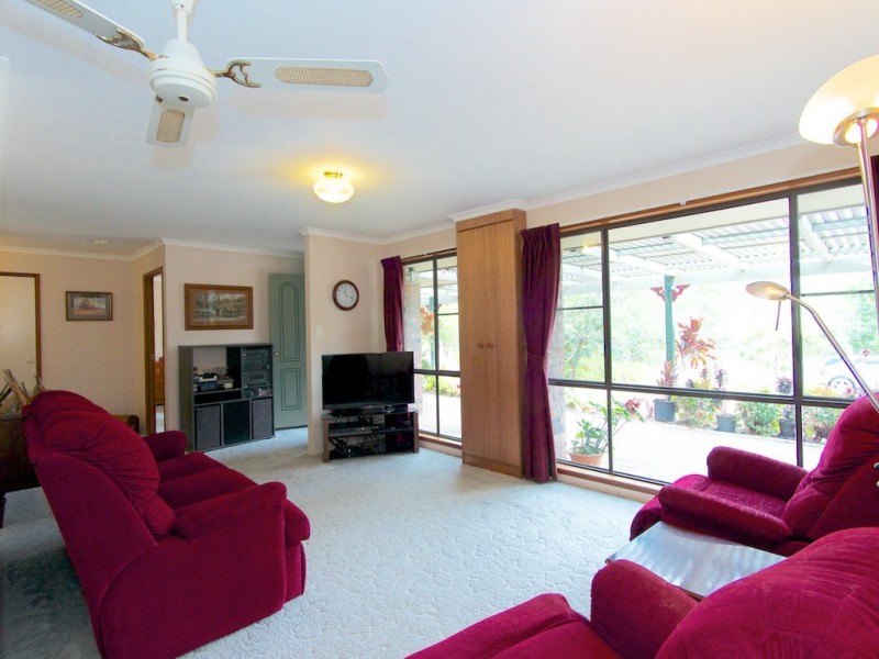 50 Steinhardt St, Lowood QLD 4311