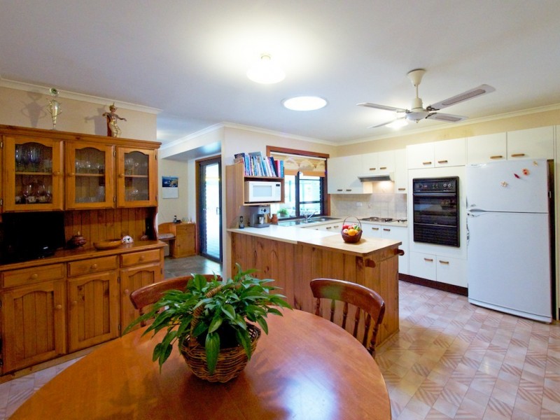 50 Steinhardt St, Lowood QLD 4311