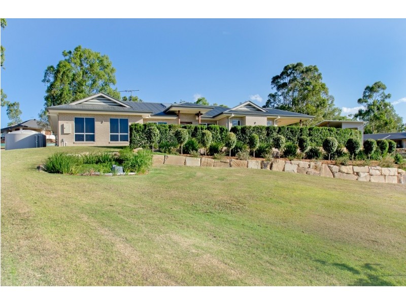 25 Robyn Tce, Fernvale QLD 4306