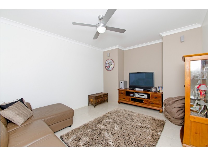 25 Robyn Tce, Fernvale QLD 4306