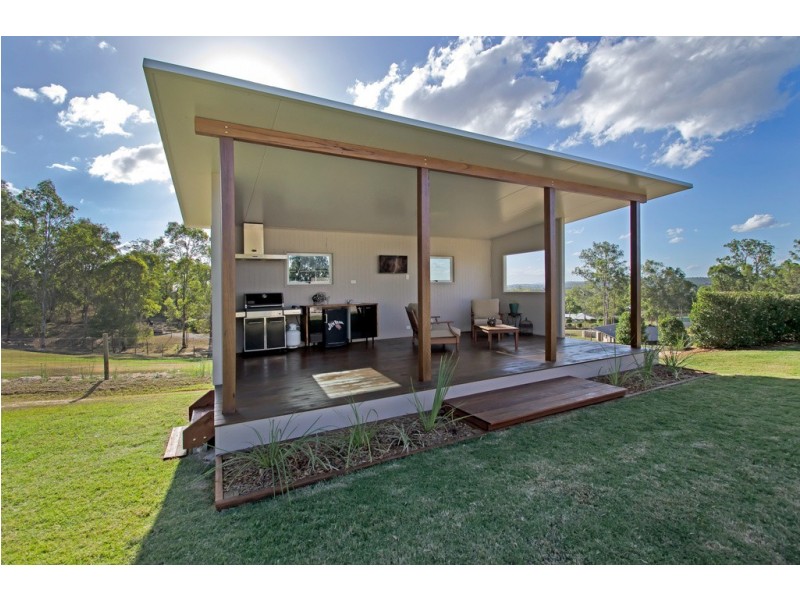 25 Robyn Tce, Fernvale QLD 4306