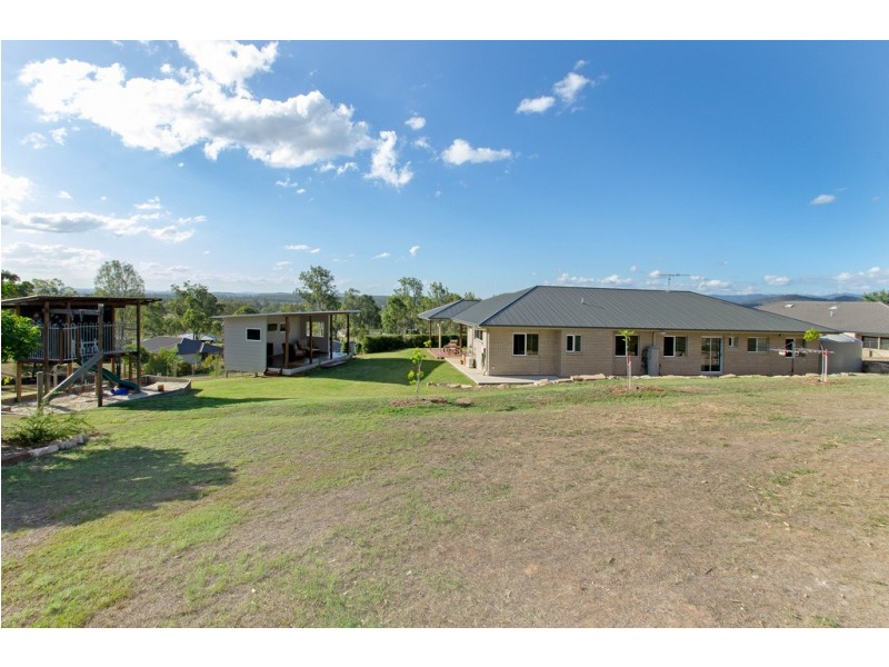 25 Robyn Tce, Fernvale QLD 4306