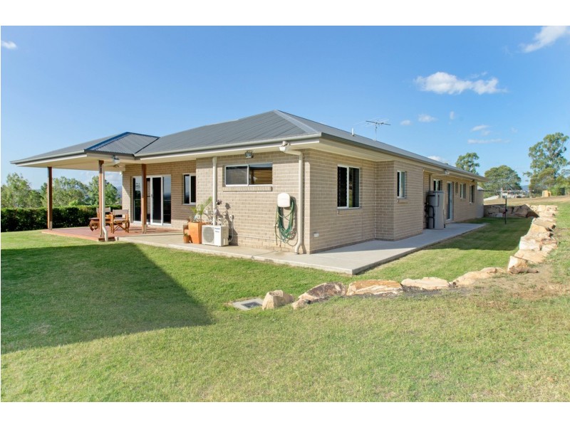 25 Robyn Tce, Fernvale QLD 4306