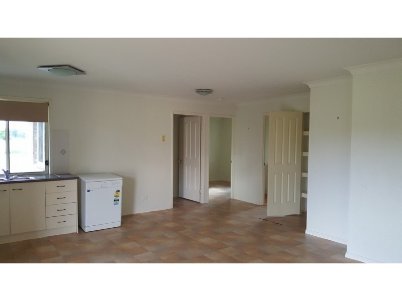 26 Lawrence St, Marburg QLD 4346