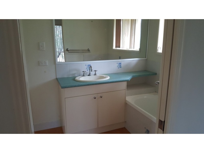 26 Lawrence St, Marburg QLD 4346
