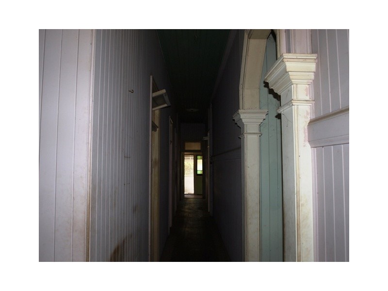 9 Lion St, Ipswich QLD 4305