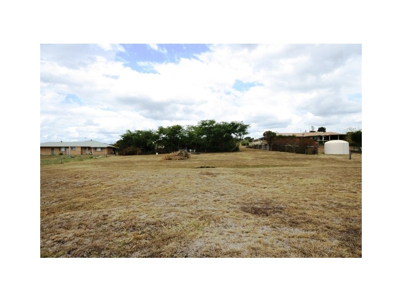 10 Gosnick Rd, Minden QLD 4311