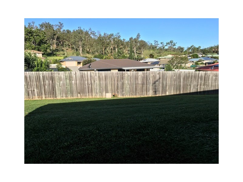 18 Brentwood Street, Fernvale QLD 4306