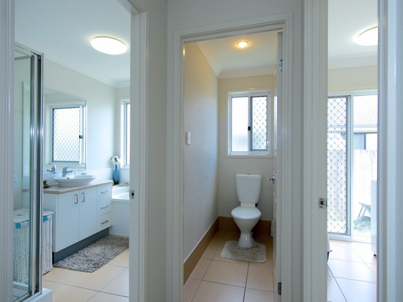 9 Jack Conway St, One Mile QLD 4305