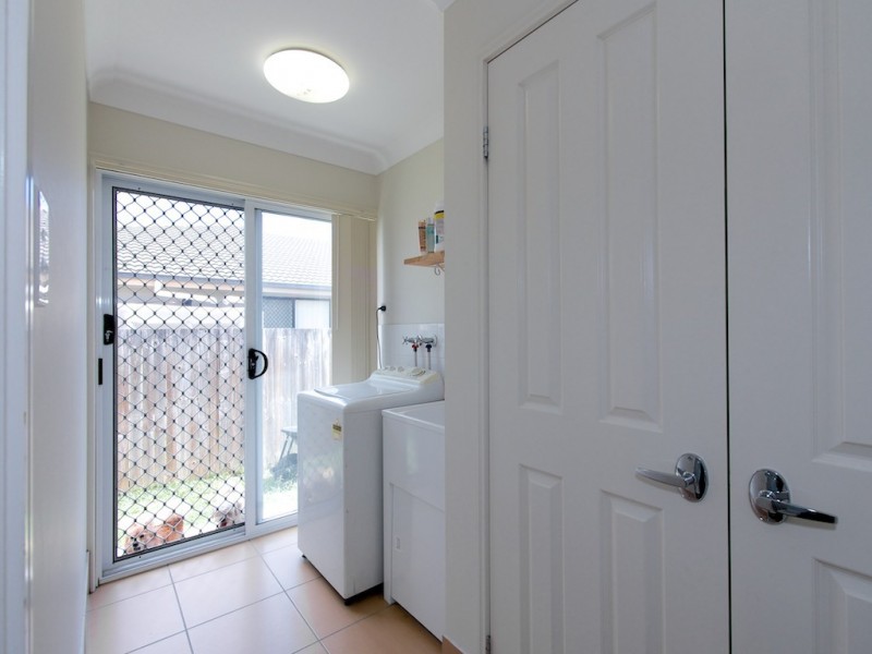 9 Jack Conway St, One Mile QLD 4305