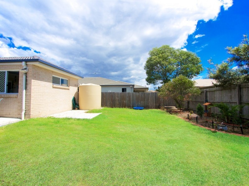 9 Jack Conway St, One Mile QLD 4305