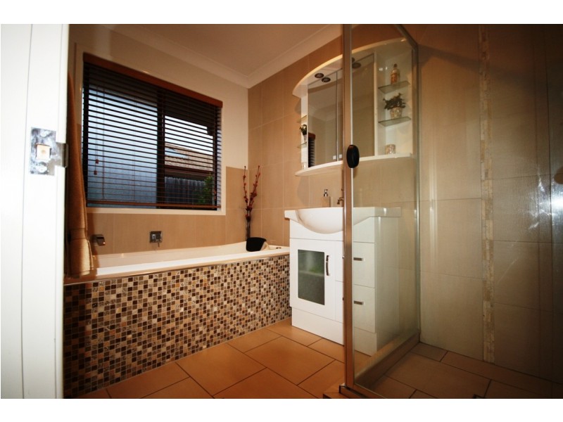 38 Titmarsh Cct, Fernvale QLD 4306