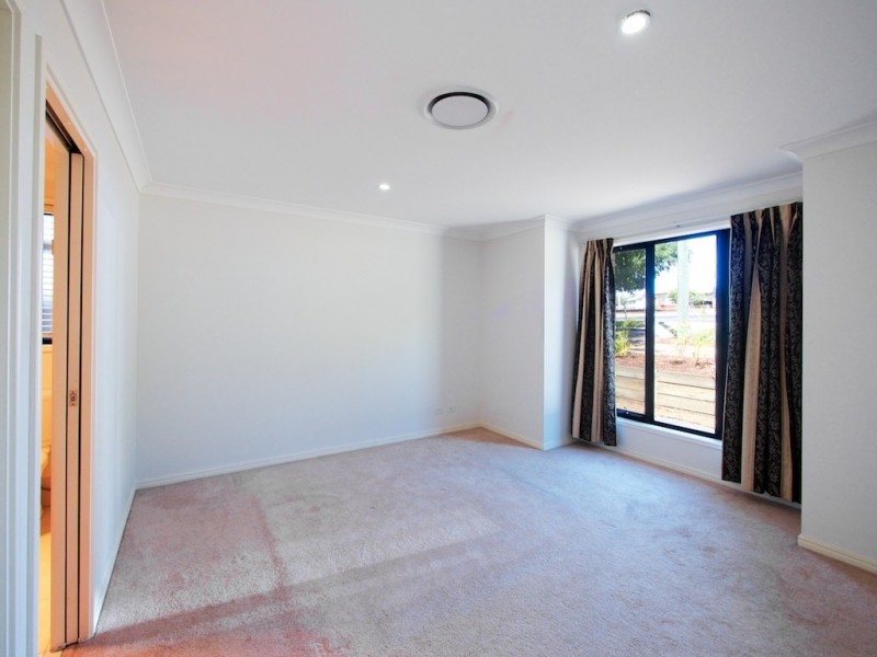 3 Toongarra Rd, Leichhardt QLD 4305