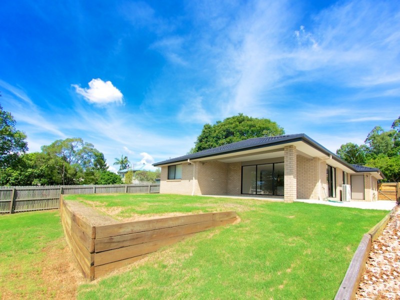 3 Toongarra Rd, Leichhardt QLD 4305