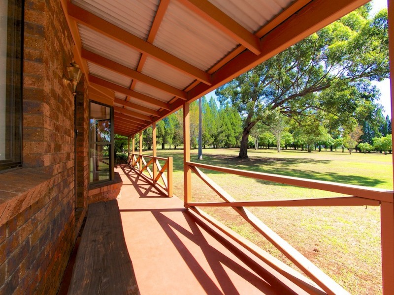 2 Ironbark Rd, Ironbark QLD 4306