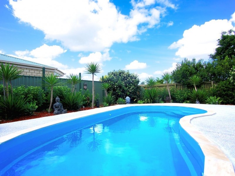 30 Thornton st, Raceview QLD 4305