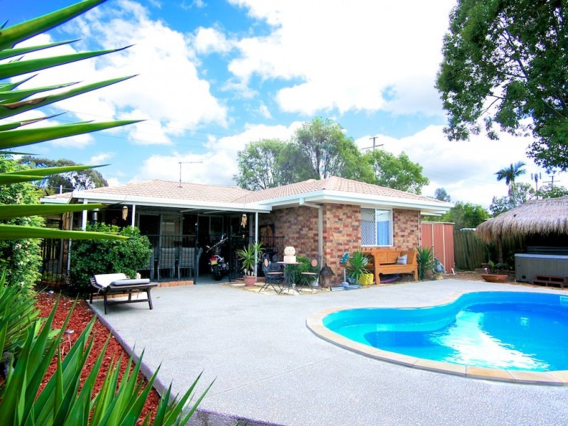 30 Thornton st, Raceview QLD 4305